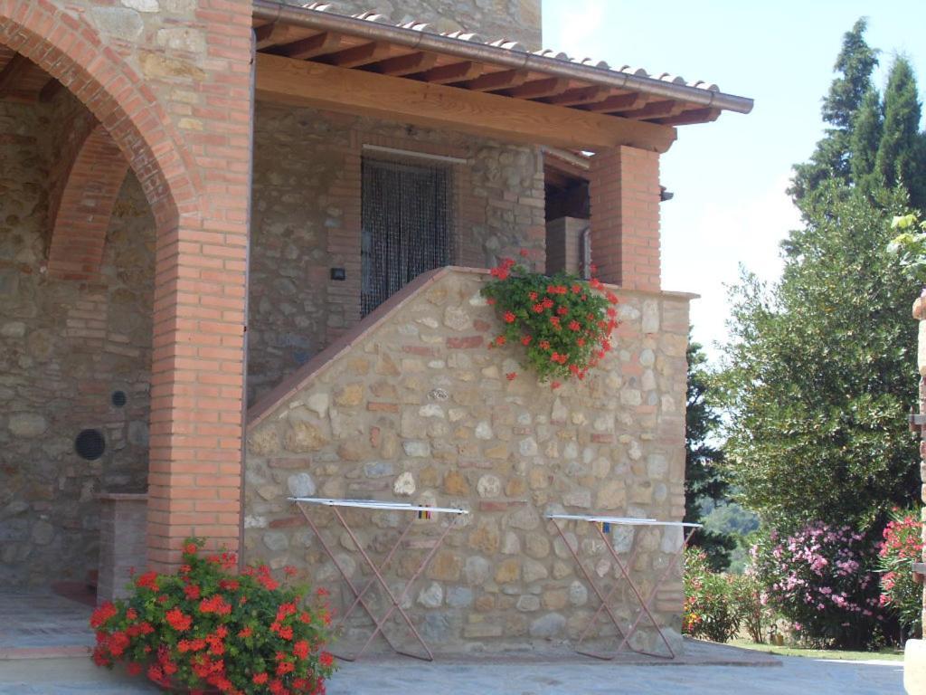 Agriturismo Casale Giulia Вольтерра Экстерьер фото