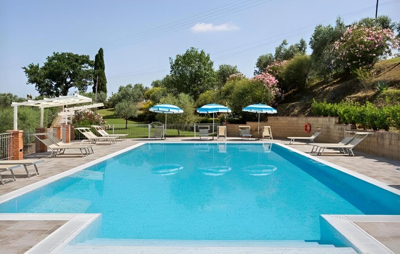 Agriturismo Casale Giulia Вольтерра Экстерьер фото
